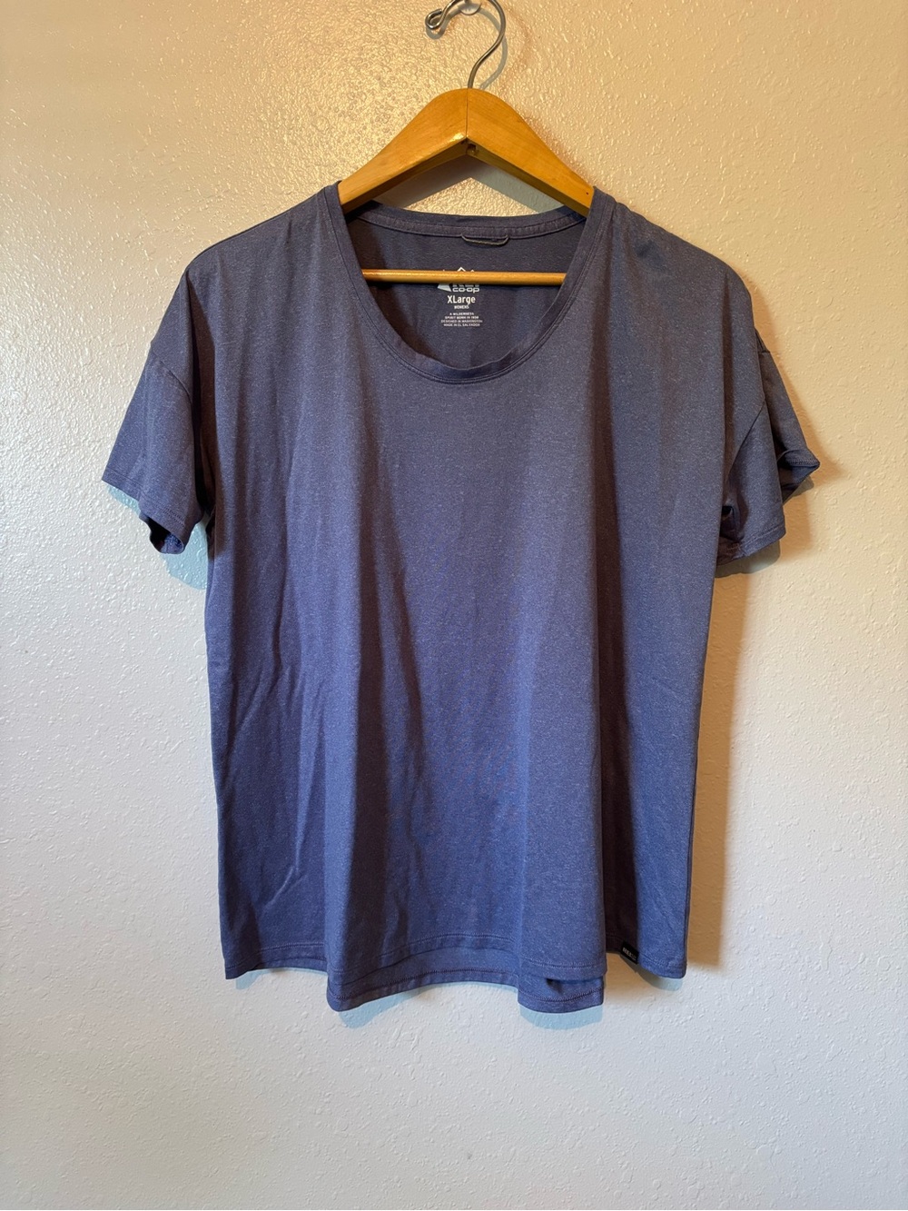 Rei tee shirt